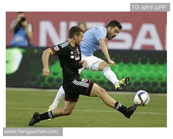 休斯顿迪纳摩与达拉斯FC激战正酣精彩赛事回顾与分析